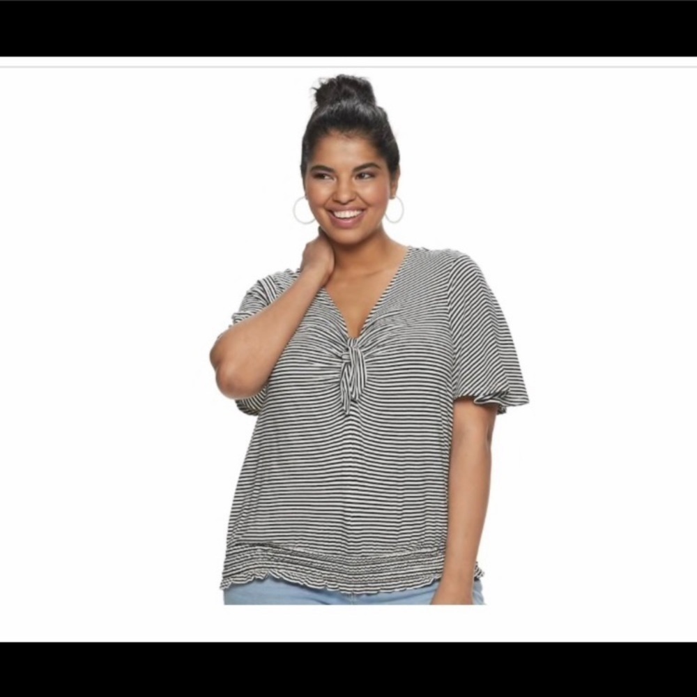 Juniors' Plus American Rag‎ Smocked Hem Top
